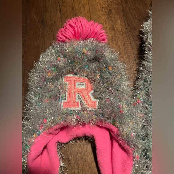 Justice “R” Hat & Scarf Set - Picture 2 of 6